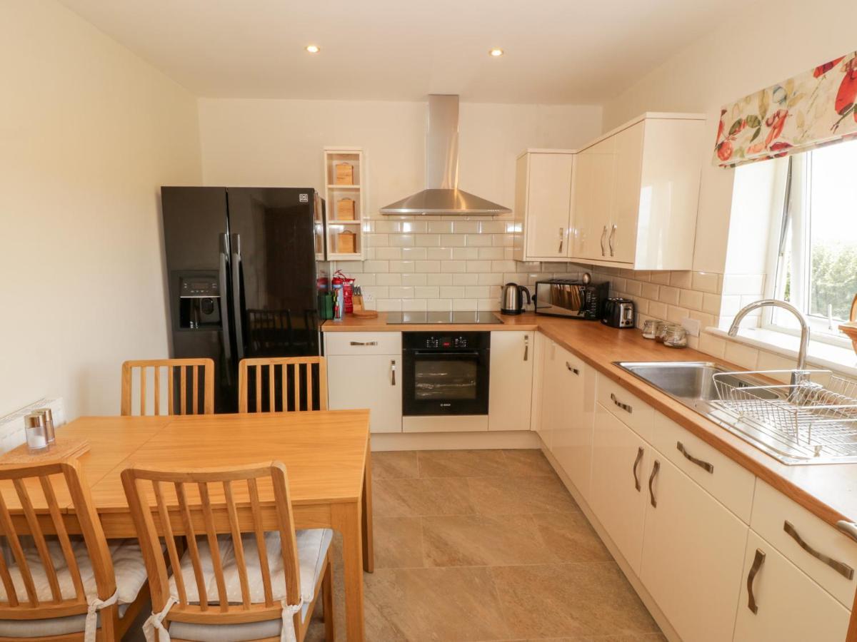 Llain Bach Apartamento Llangefni Exterior foto